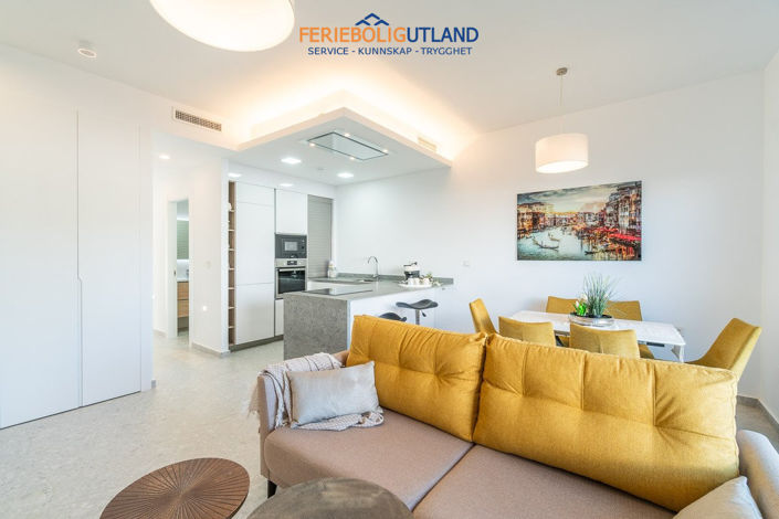 Image No.14-3 Bed Apartment for sale