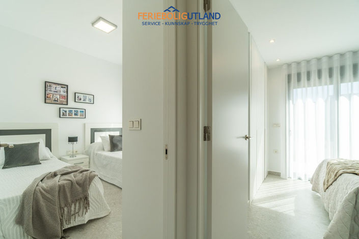 Image No.20-3 Bed Apartment for sale
