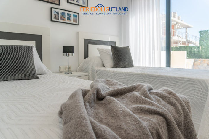 Image No.39-3 Bed Apartment for sale
