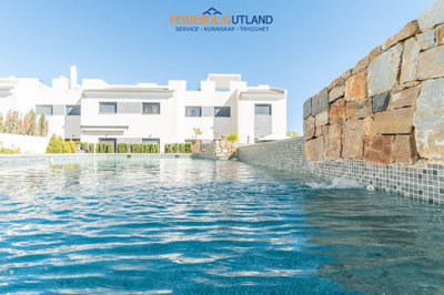 1 - Los Altos, Apartment
