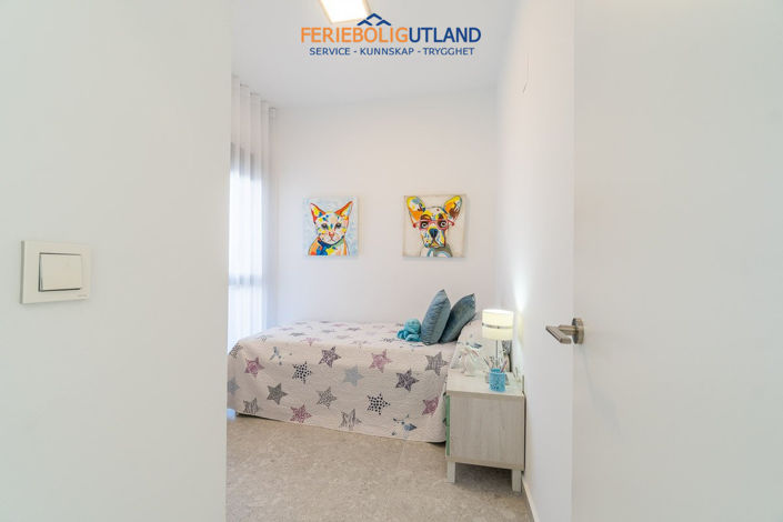 Image No.12-3 Bed Apartment for sale