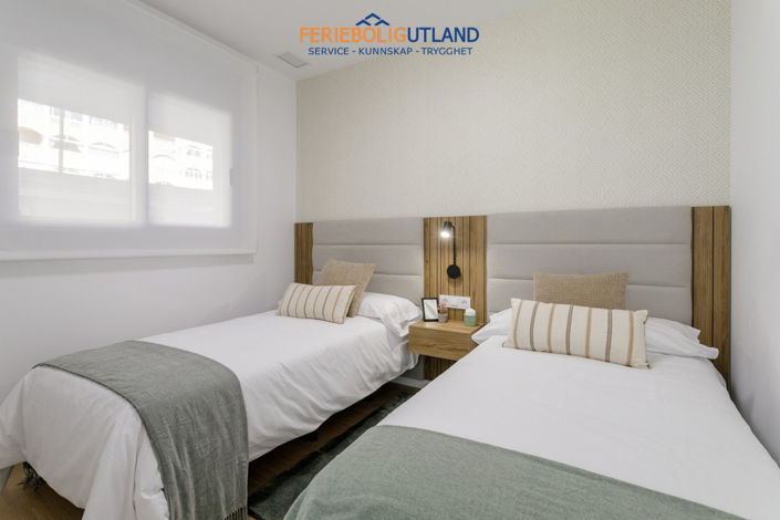Image No.17-3 Bed Apartment for sale