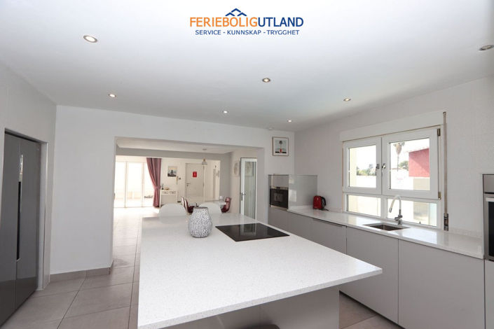 Image No.14-4 Bed Villa for sale