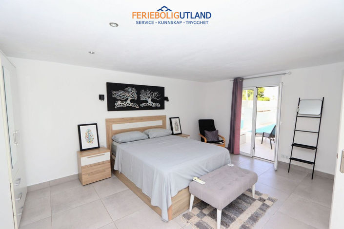 Image No.17-4 Bed Villa for sale