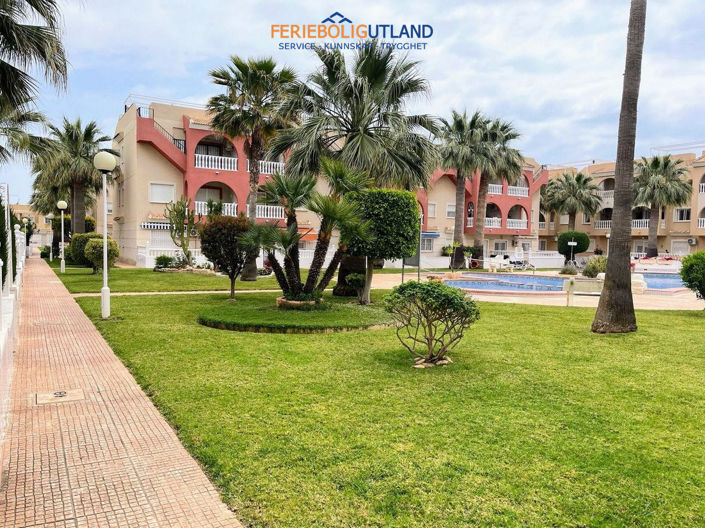 Image No.30-2 Bed Apartment for sale