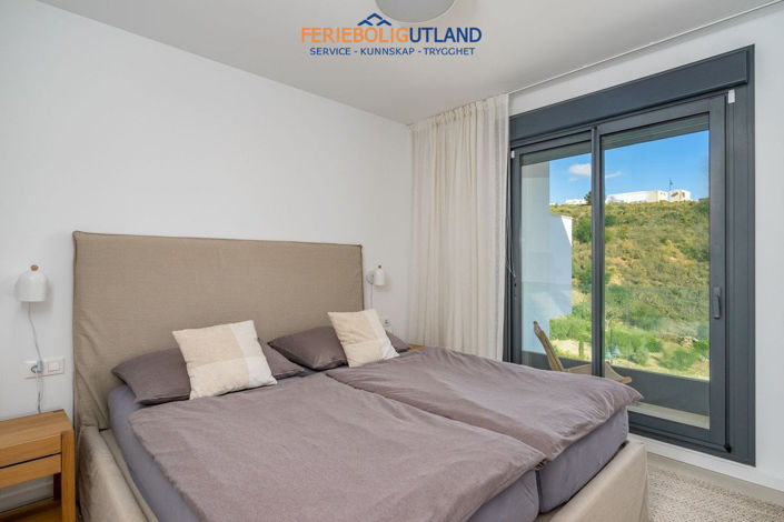 Image No.19-2 Bed Apartment for sale