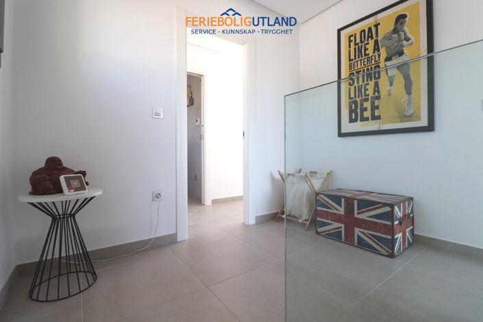 Image No.19-3 Bed Villa for sale