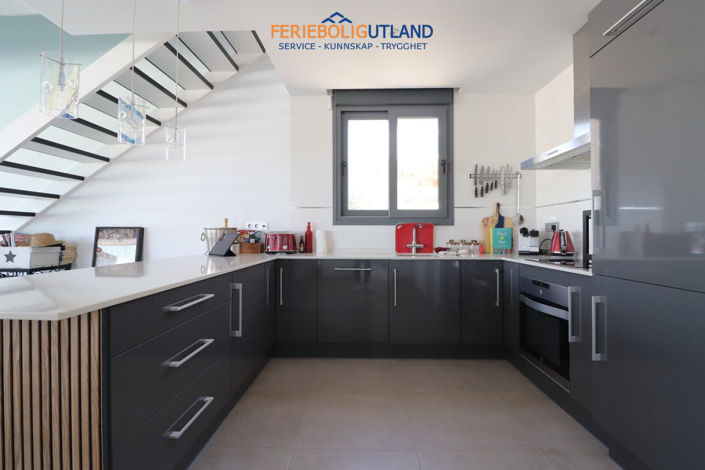 Image No.5-3 Bed Villa for sale