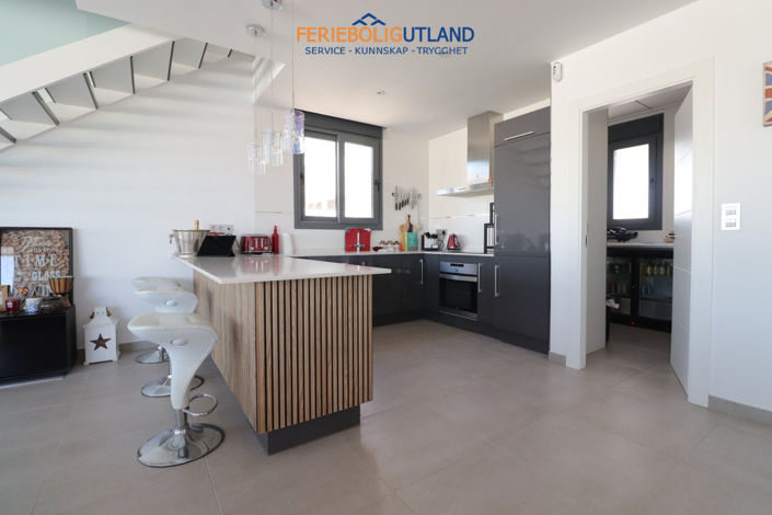 Image No.7-3 Bed Villa for sale