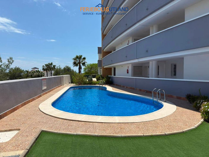 Image No.17-2 Bed Apartment for sale