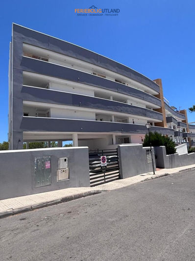 Image No.19-2 Bed Apartment for sale