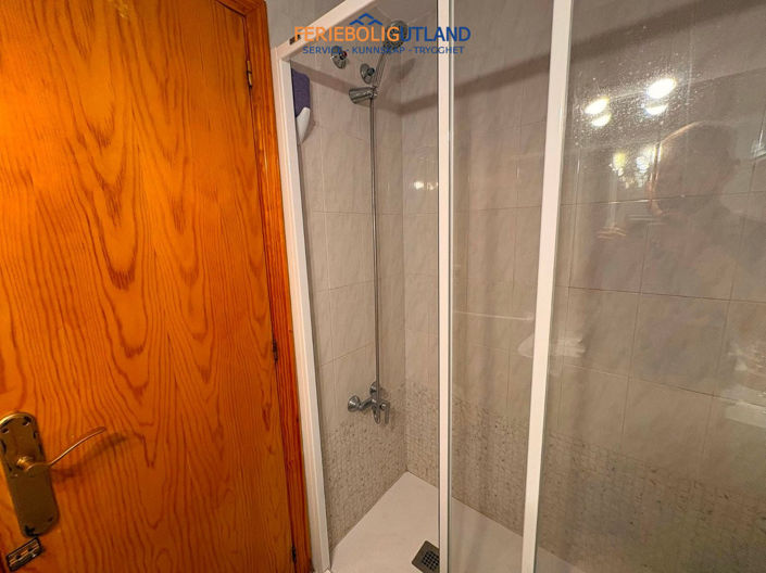 Image No.22-3 Bed Apartment for sale