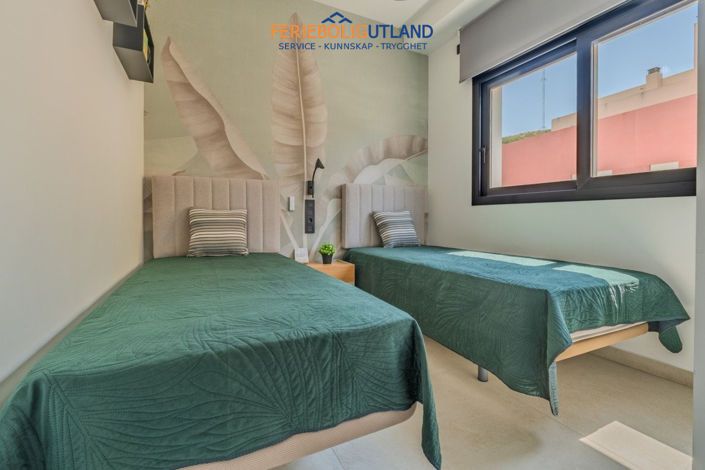 Image No.19-3 Bed Apartment for sale