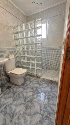 Image No.26-3 Bed Townhouse for sale