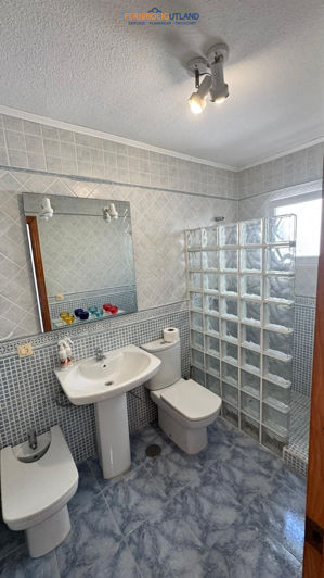 Image No.28-3 Bed Townhouse for sale