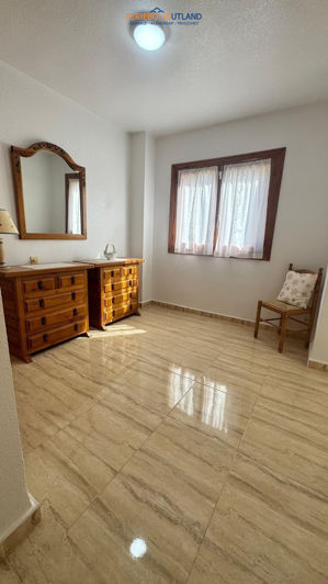 Image No.29-2 Bed Townhouse for sale