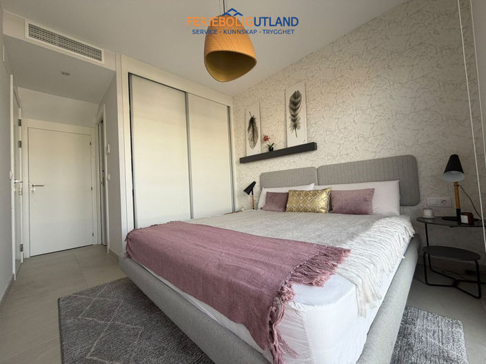 Image No.14-2 Bed Apartment for sale