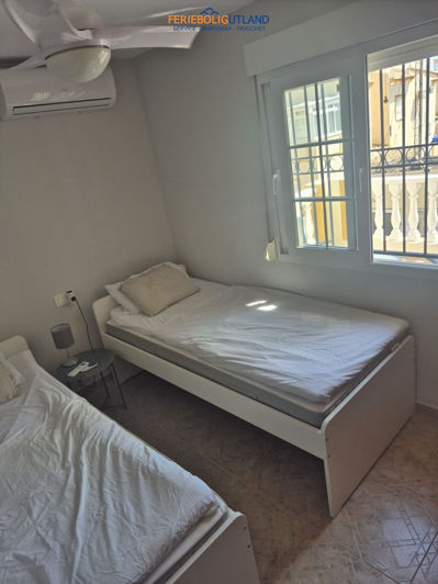 Image No.24-3 Bed Townhouse for sale