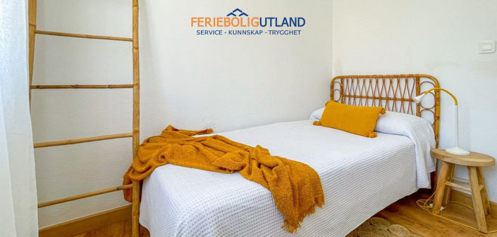 Image No.27-3 Bed Townhouse for sale