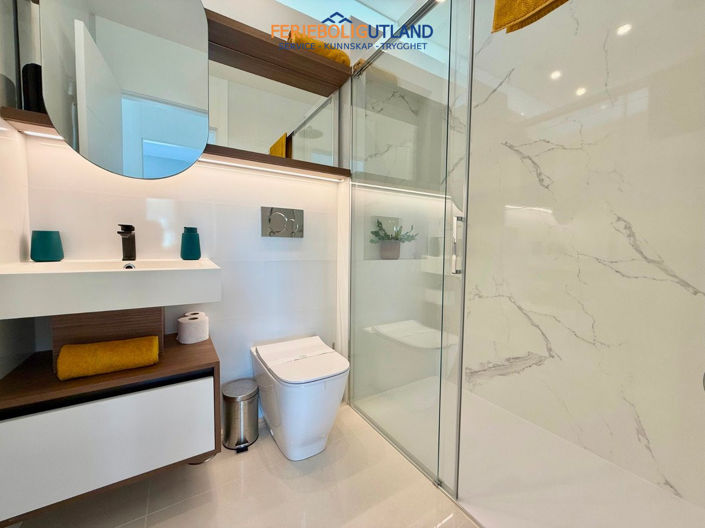 Image No.11-2 Bed Apartment for sale
