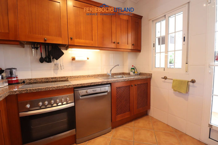 Image No.12-5 Bed Villa for sale