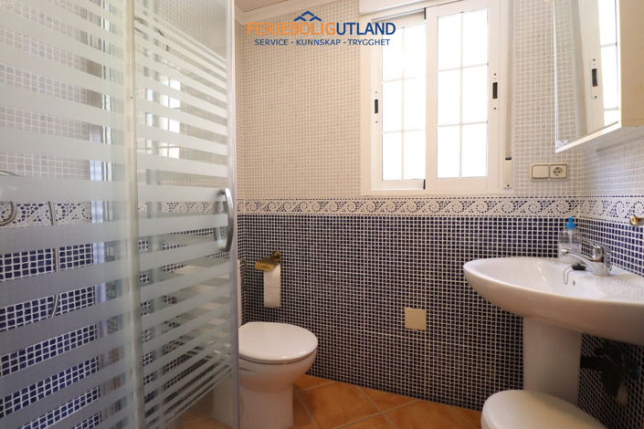 Image No.16-5 Bed Villa for sale