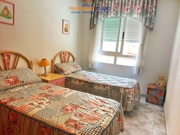 Image No.10-3 Bed Apartment for sale