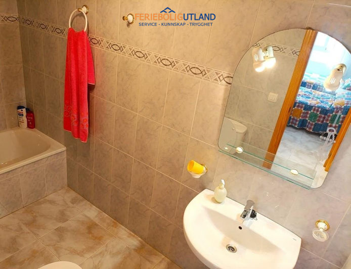 Image No.12-3 Bed Apartment for sale