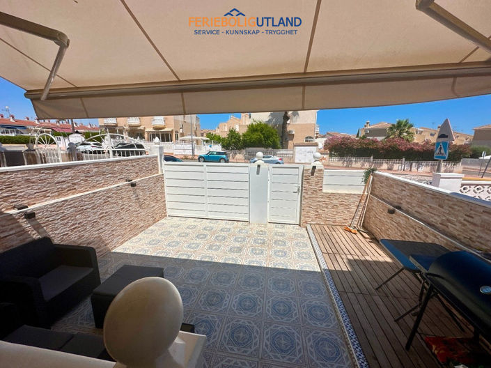 Image No.26-2 Bed Townhouse for sale
