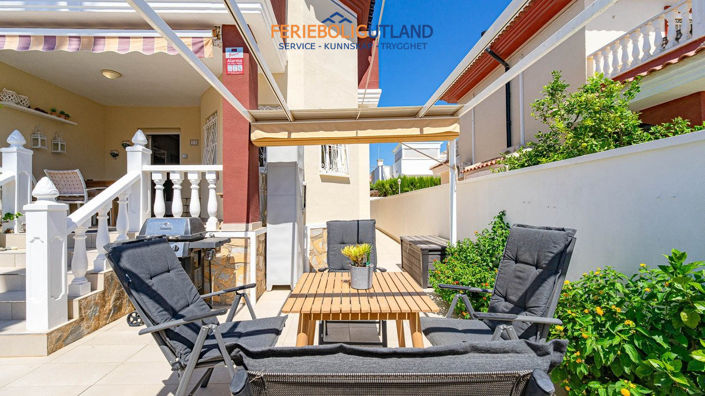 Image No.12-3 Bed Townhouse for sale