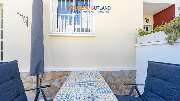 Image No.18-3 Bed Townhouse for sale