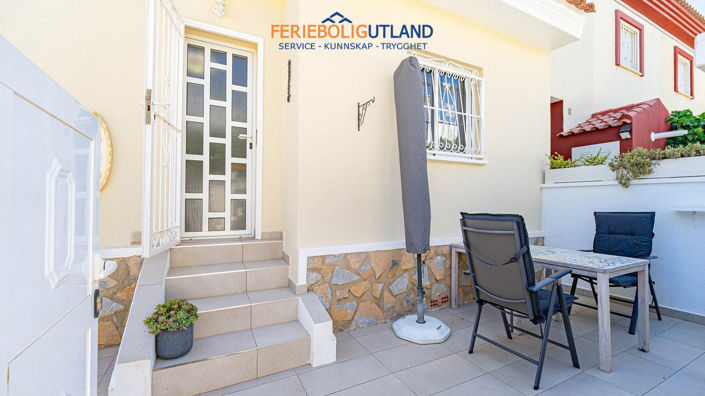 Image No.19-3 Bed Townhouse for sale