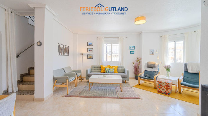 Image No.25-3 Bed Townhouse for sale