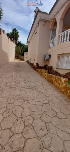 Image No.5-5 Bed Villa for sale