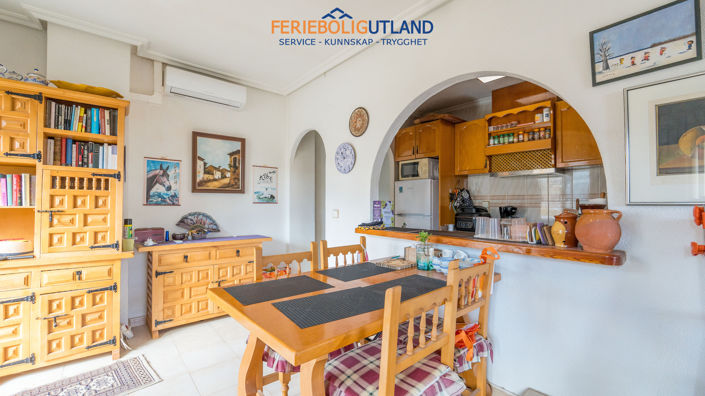 Image No.4-Appartement de 2 chambres à vendre à Torrevieja