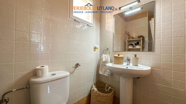 Image No.24-2 Bed Apartment for sale
