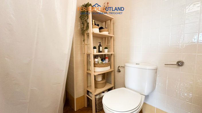 Image No.25-2 Bed Apartment for sale