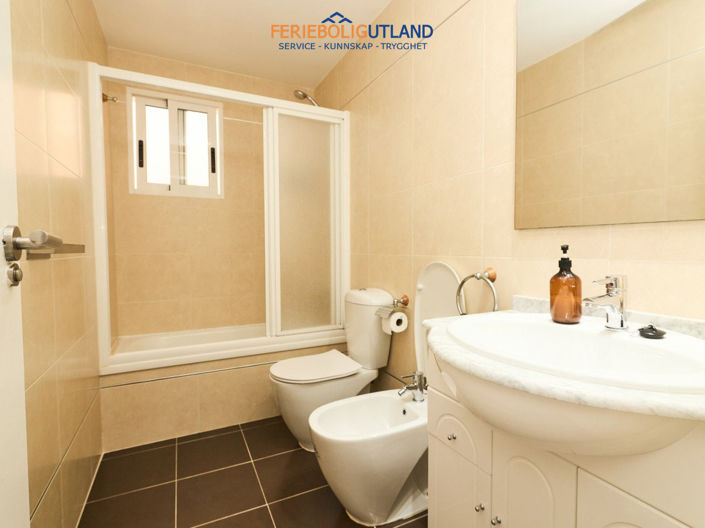 Image No.21-2 Bed Apartment for sale