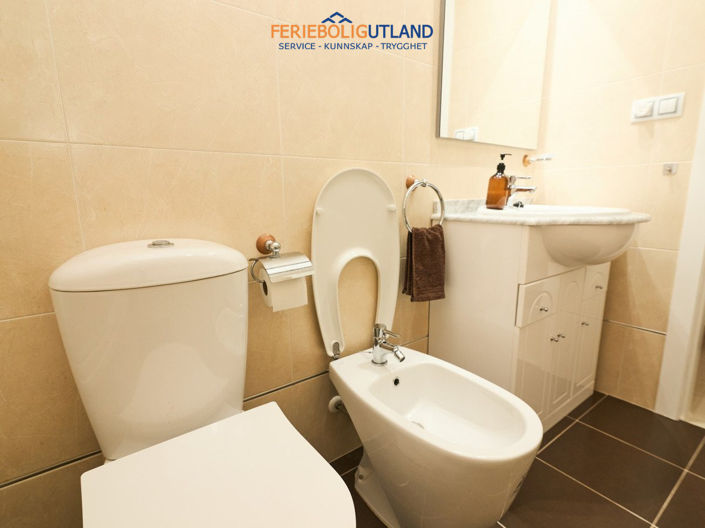 Image No.22-2 Bed Apartment for sale