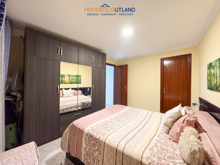 Image No.13-3 Bed Apartment for sale