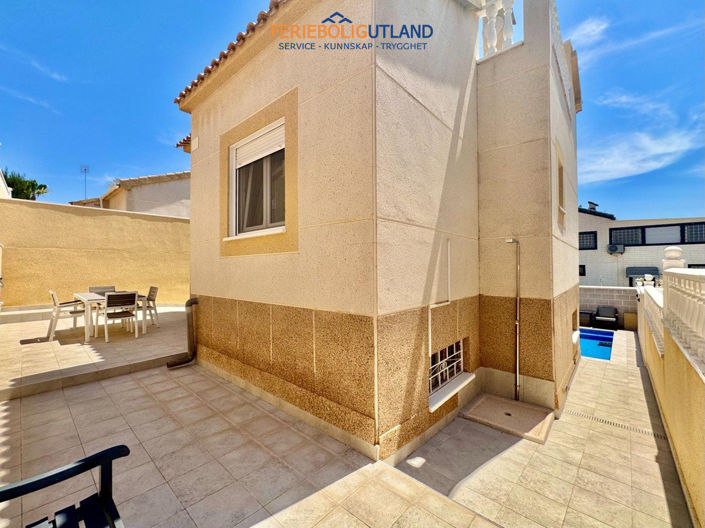 Image No.21-2 Bed Villa for sale