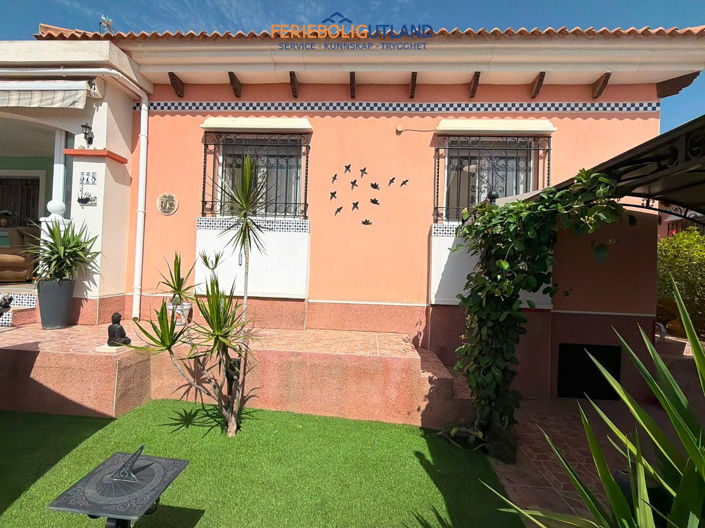 Image No.29-3 Bed Villa for sale