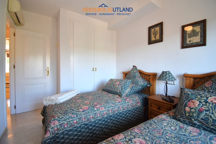 Image No.20-3 Bed Apartment for sale