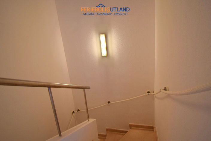 Image No.21-3 Bed Apartment for sale