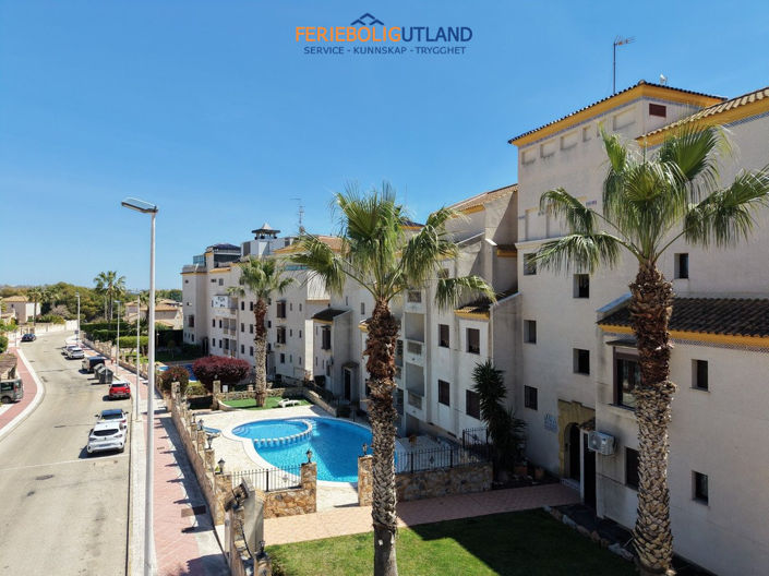 Image No.25-3 Bed Apartment for sale