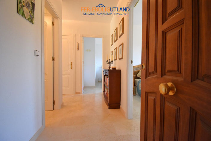 Image No.6-3 Bed Apartment for sale