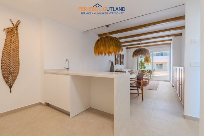 Image No.20-2 Bed Apartment for sale