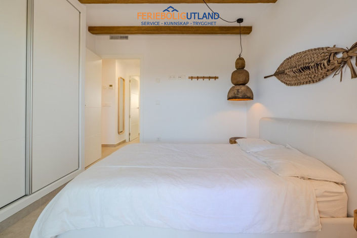 Image No.34-2 Bed Apartment for sale