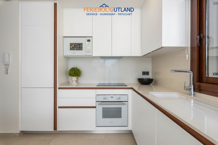 Image No.36-3 Bed Apartment for sale