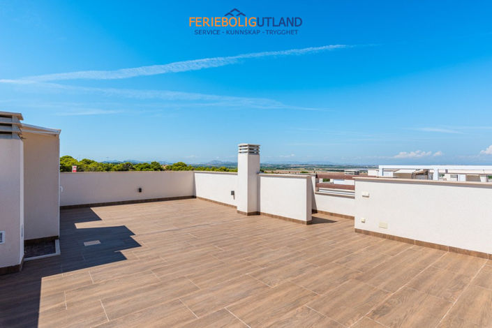 Image No.38-3 Bed Apartment for sale